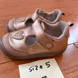 Stride Rite Toddler Girls Size 5